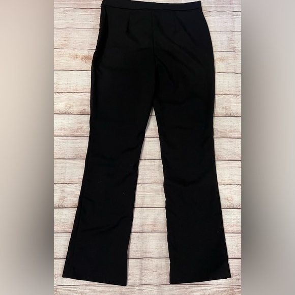 NWT H&M black dress pants with flare leg and back split size 12 - Picture 4 of 8
